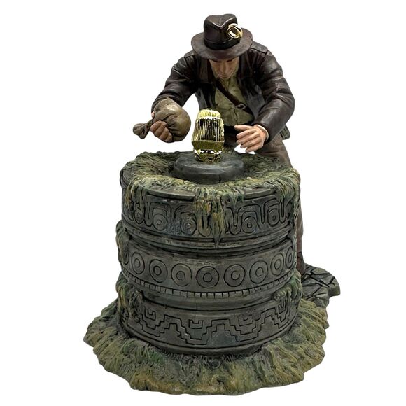 Hallmark Keepsake Ornament 2009 Raiders of the Lost Ark 'Retrieving The Idol' - Picture 5 of 9